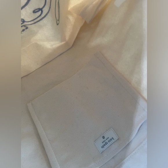 Kate Spade New York x Target and Embroidered Fish Fish Design Tote and Wine bag. - Picture 7 of 8